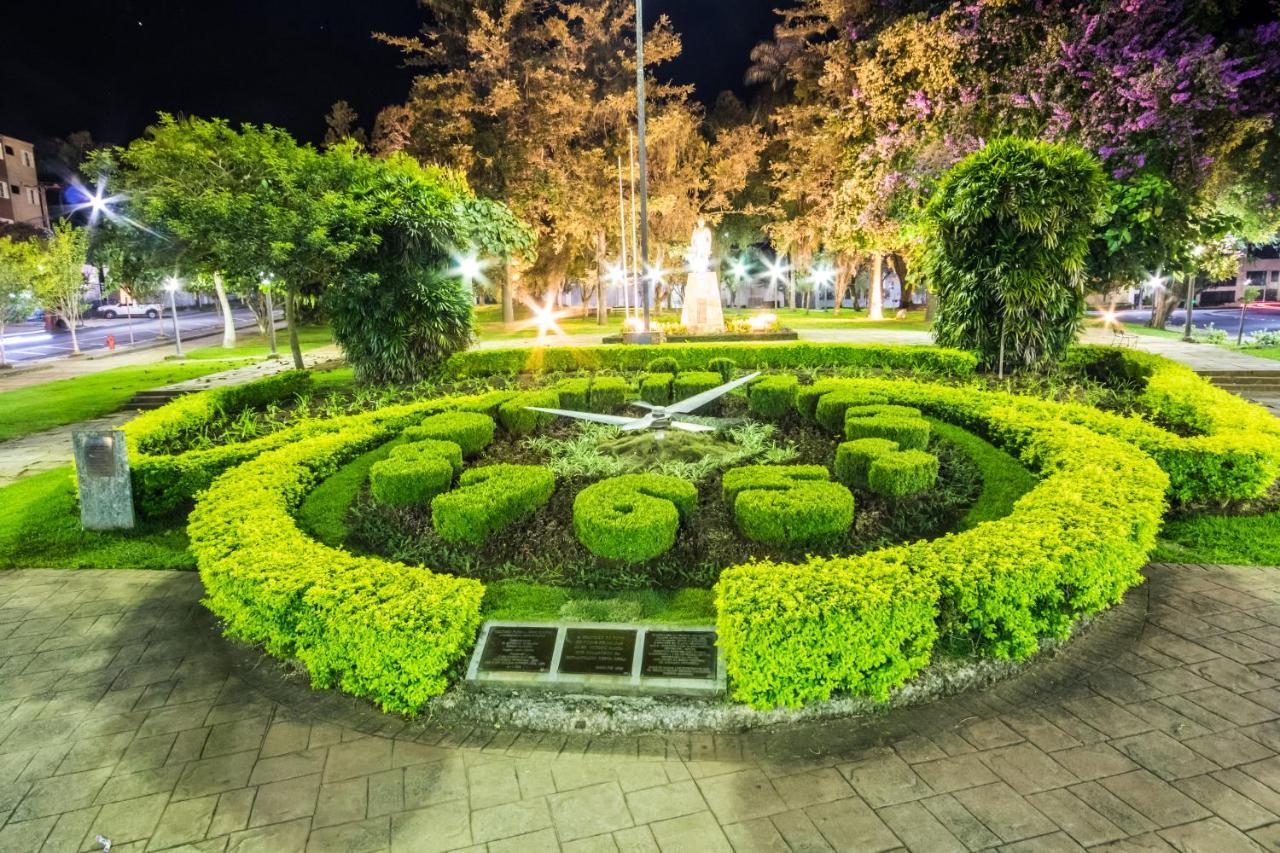 Plaza Poços de Caldas - Rede Nacional Inn Exterior foto