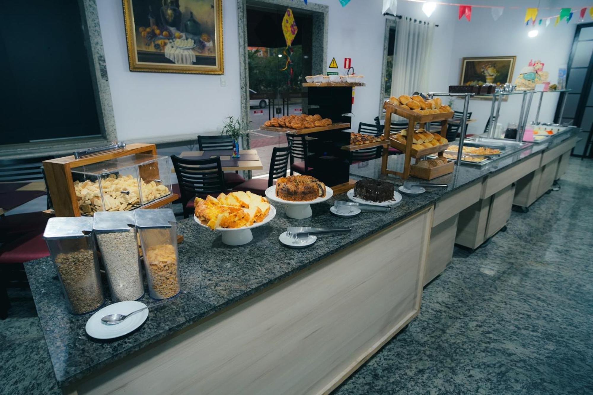 Plaza Poços de Caldas - Rede Nacional Inn Exterior foto